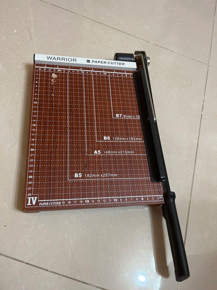 Warrior鎅紙機 paper cutter, 其他, 其他 - Carousell