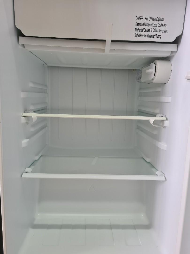 Whirlpool wgd45ss best sale bar fridge