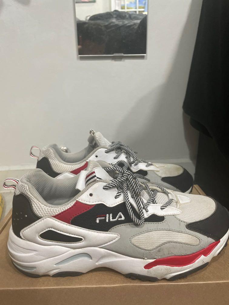 Authentic Fila Ray Tracer Men s Fashion Footwear Sneakers on Carousell