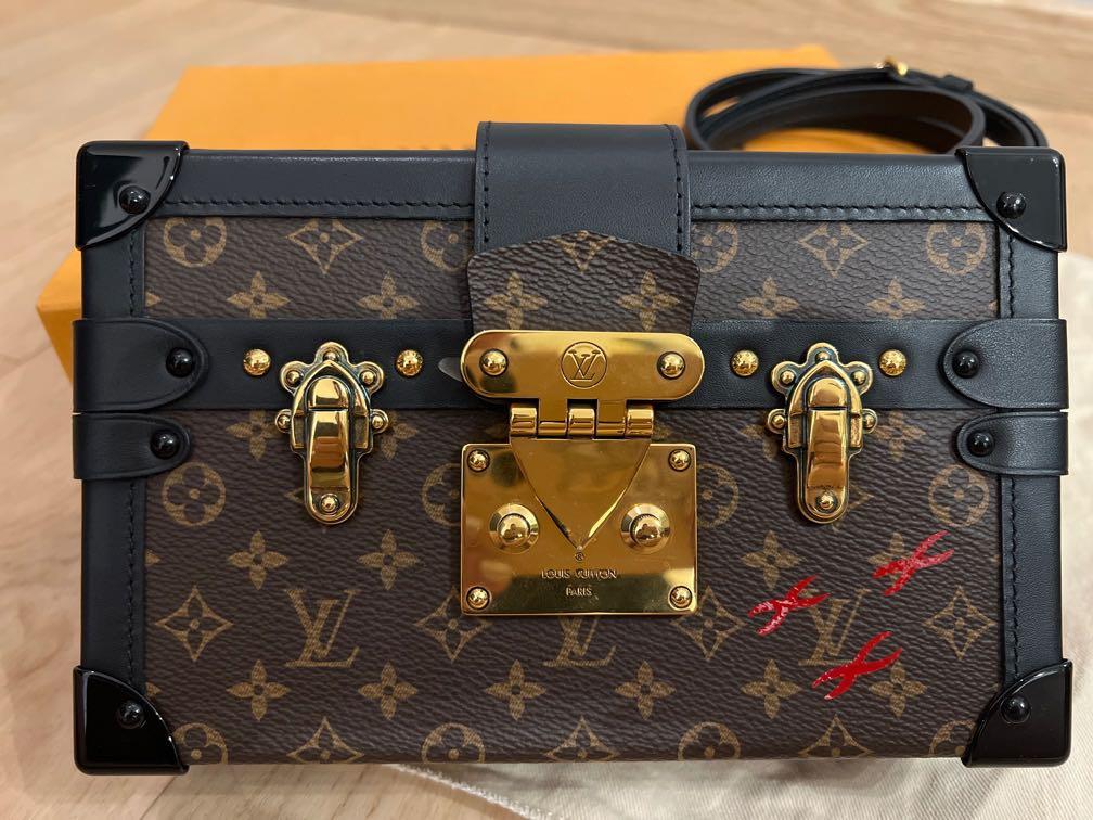 What's in my bag? (Louis Vuitton Petite edition), Gallery posted by Triz  Uy