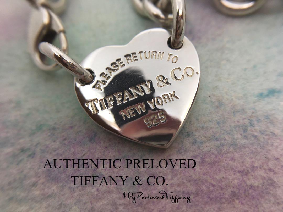 Tiffany and co sales medium heart necklace