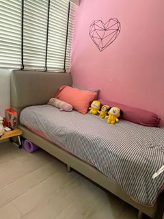 (Category: ) located in . Submitted by thebrownbear_ (Listing ID 1177678225, Image 1). Description: .