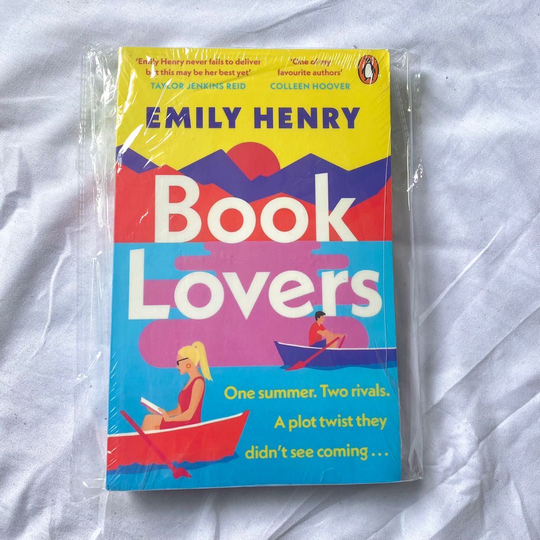Book Lovers by Emily Henry, Hobbies & Toys, Books & Magazines, Fiction & NonFiction on Carousell
