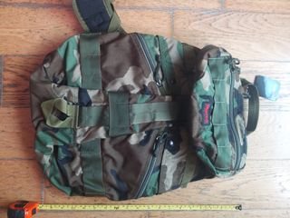 （分類：）位於 。 由 chanlock 提交（商品編號 1177798394，圖片 1）。簡介： 。