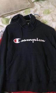 champion黑色帽T  s號