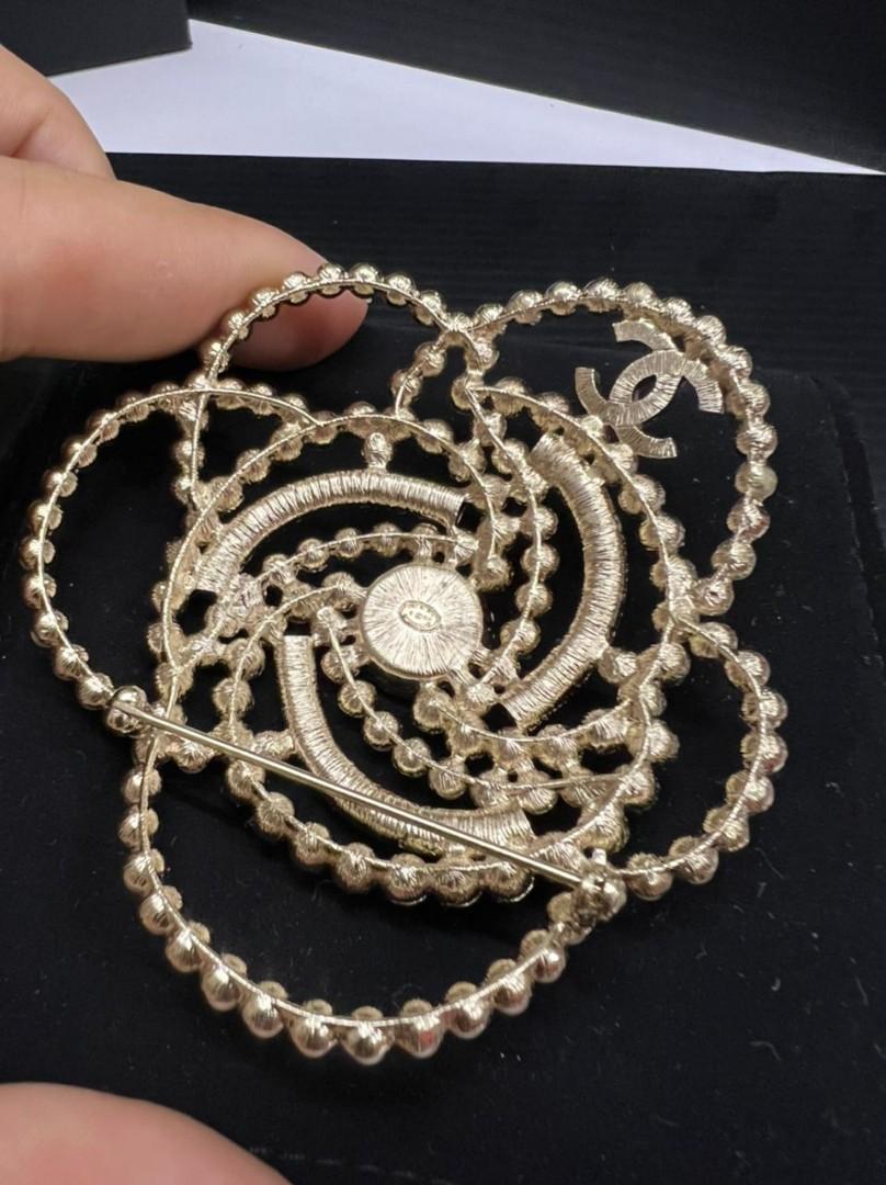 Chanel Black CC Beaded Flower Pin Black Bead Pearl 5 Strand Necklace - LAR  Vintage
