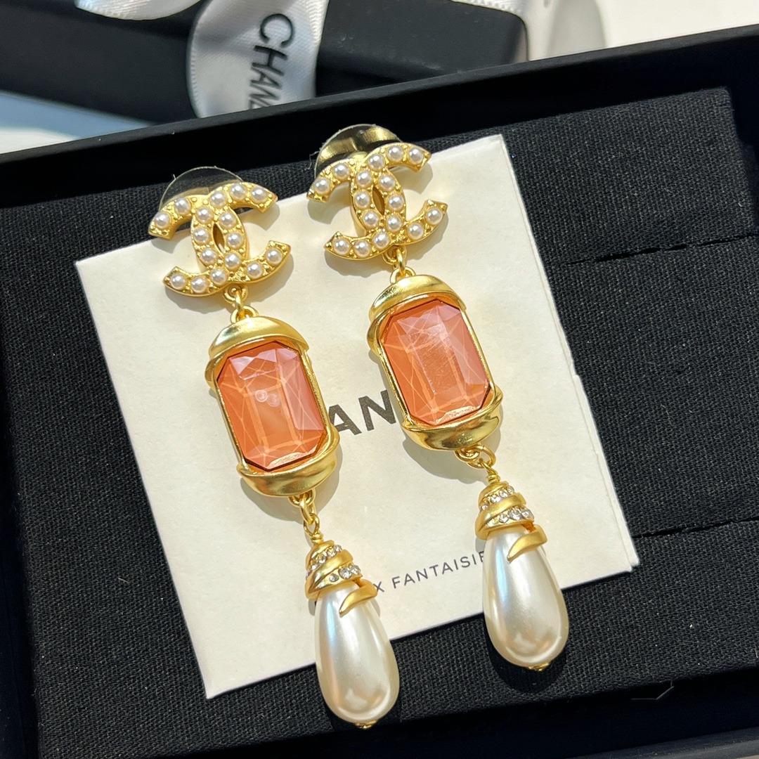 Pink chanel best sale earrings double c