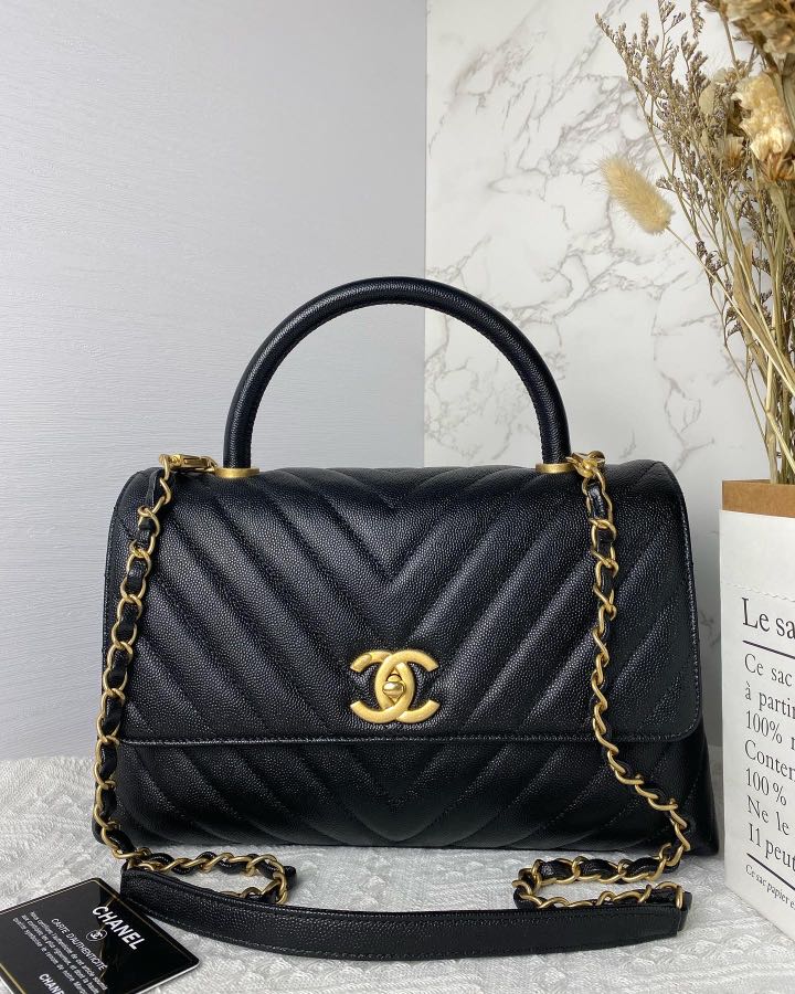 Chanel Coco Handle Medium Bag, Luxury, Bags & Wallets on Carousell