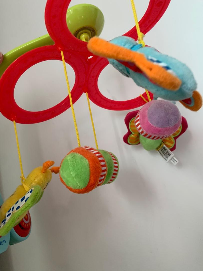 Cot / crib accessory. Plays soft music. Good to keep your infant