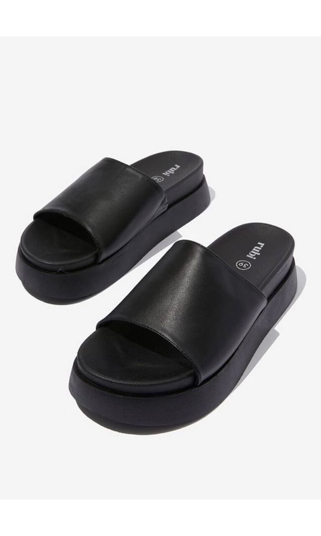 Cotton on black sandals clearance