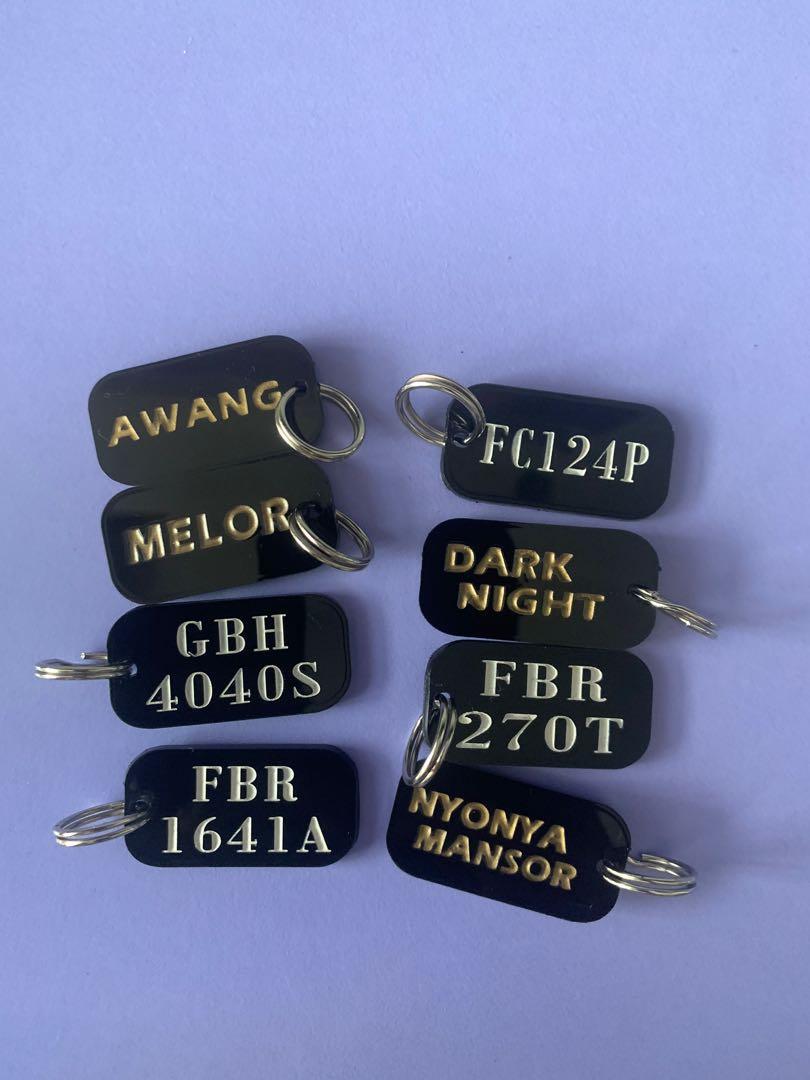 Customised number clearance plate keychain