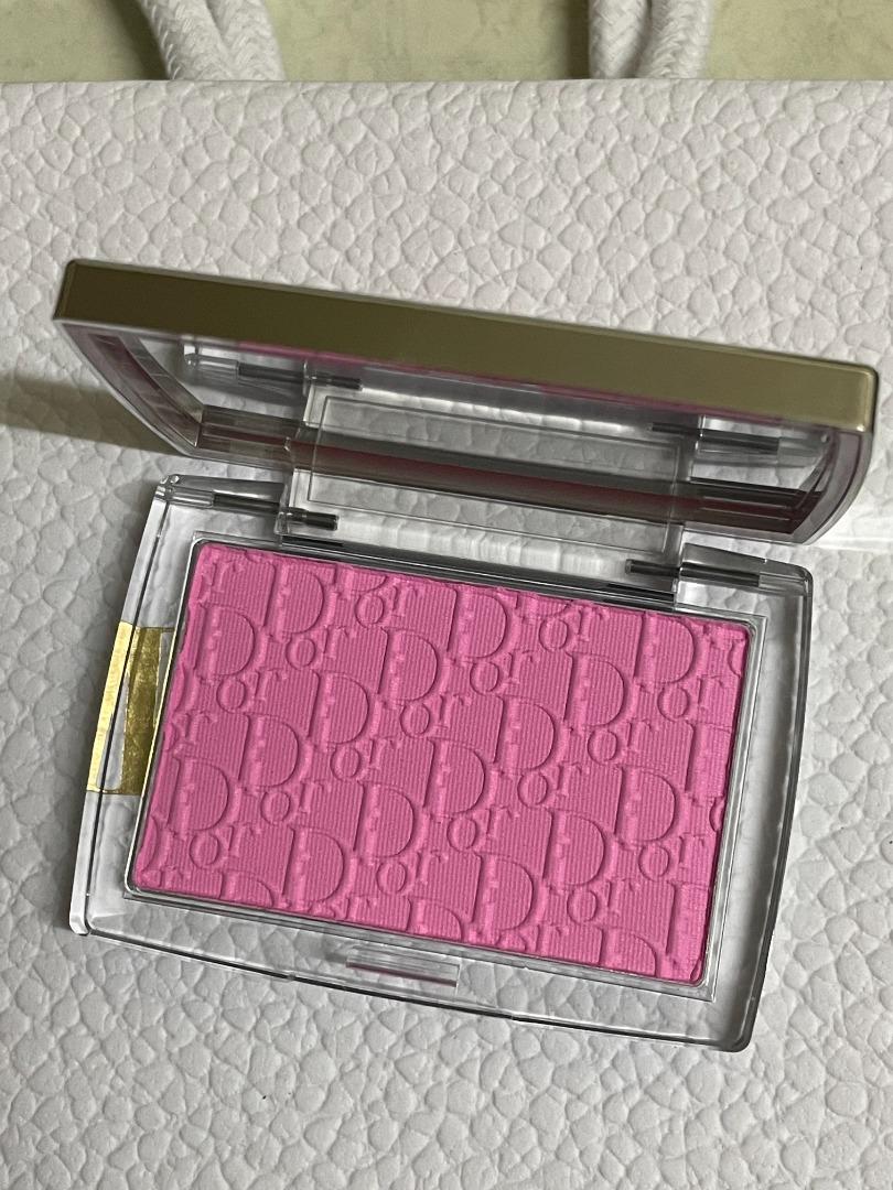 DIOR Backstage Rosy Glow Blush - 001 Pink (Category: Makeup) located in Quezon City. Submitted by michyaiko (Listing ID 1177852222, Image 3). Description: Authentic/Original. On hand. Shade: 001 Pink Size: Full size 4.6g Rosy Glow universal blush is the Dior makeup artists' secret weapon to create the appearance of naturally rosy cheeks for a fresh glowy effect..