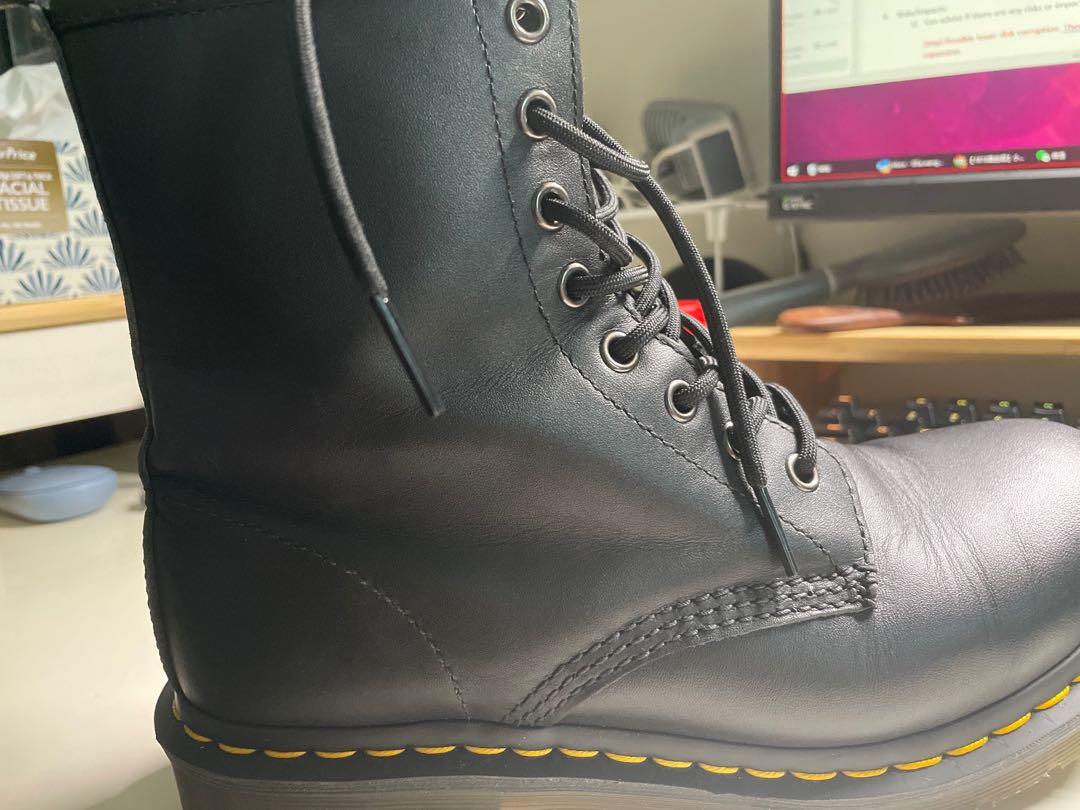Dr martens hotsell virginia 39