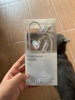 (Category: ) located in . Submitted by missnewpreloved (Listing ID 1177694960, Image 1). Description: .