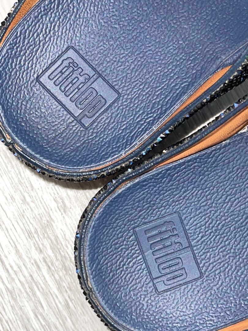 Fitflop Slippers W Size 5 (Category: Flats & Sandals) located in Apalit. Submitted by byebyeclutterph (Listing ID 1177732158, Image 3). Description: Authentic fitflops. Worn once. Rfs: Not my style.