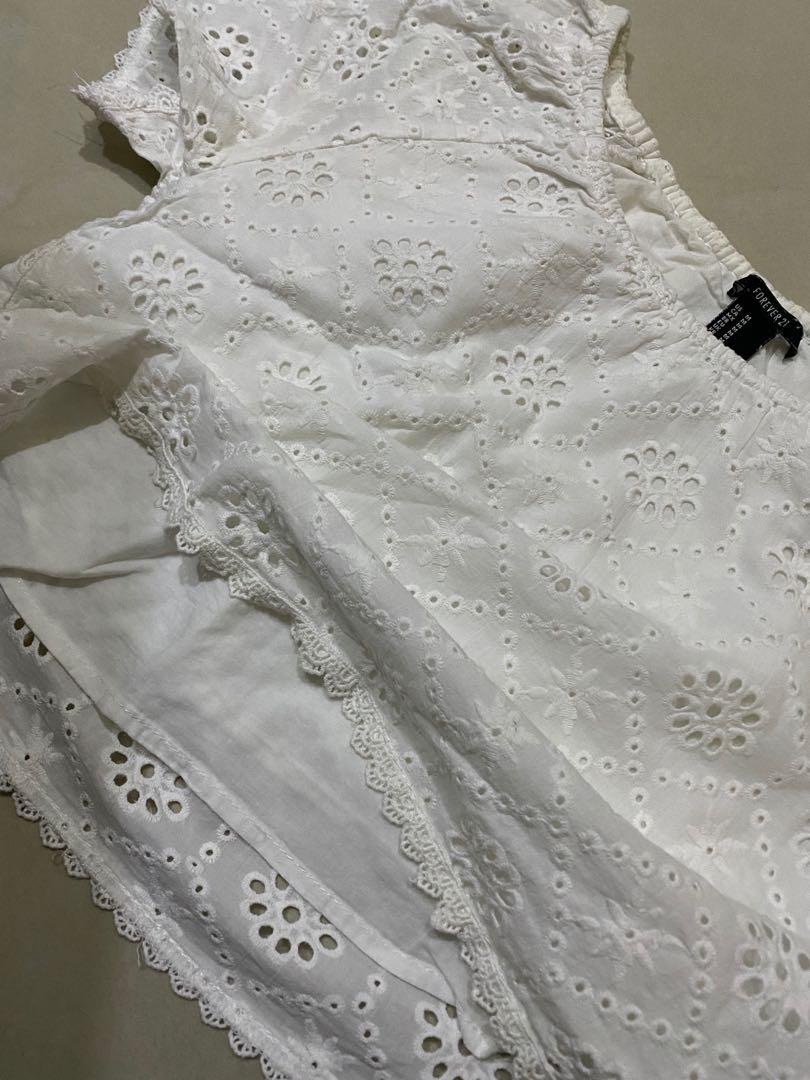 Forever 21 Eyelet Off Shoulder Blouse (Category: Blouses) located in Manila. Submitted by beashops (Listing ID 1177803831, Image 3). Description: Forever 21 Size: Medium.