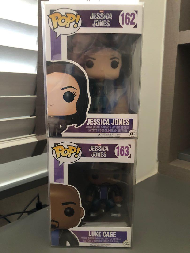 Jess funko pop top