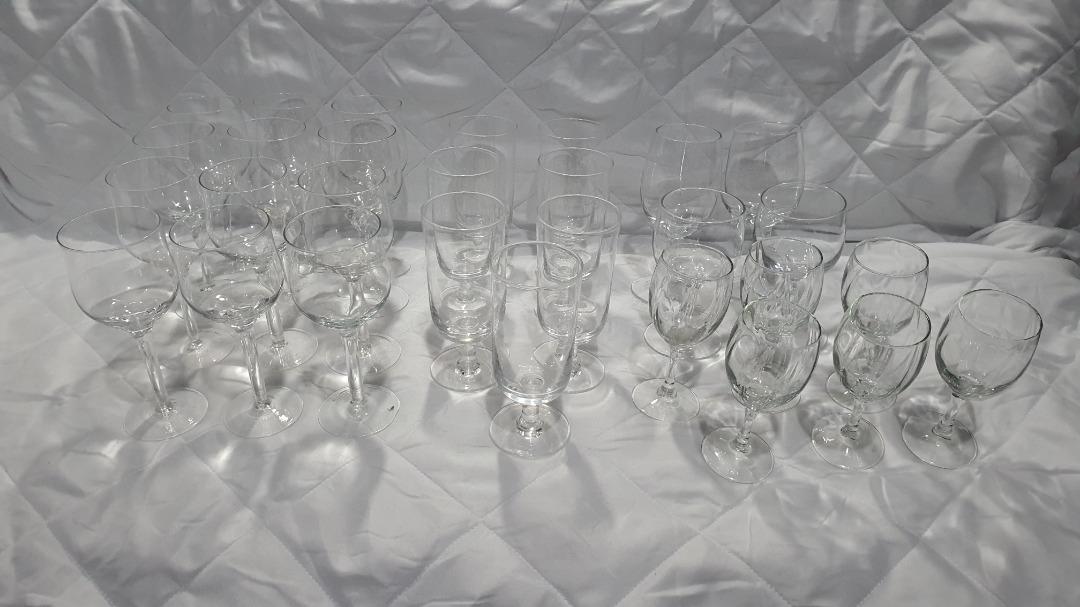Garage Sale Series Assorted Wine Glasses (Hock glasses / Beer