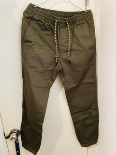 （分類：）位於 。 由 charleys 提交（商品編號 1177821292，圖片 1）。簡介： 。