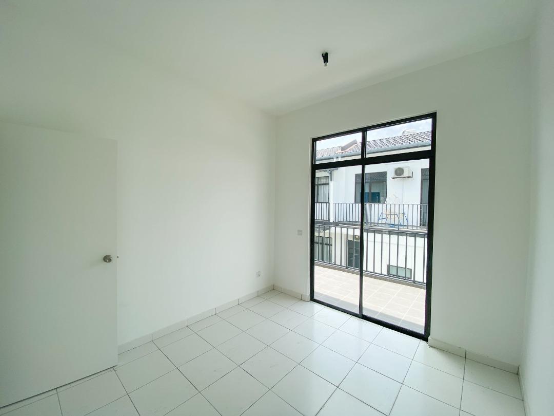Graham Garden Eco Grandeur 2 Storey Terrace Corner Type D Puncak Alam ...