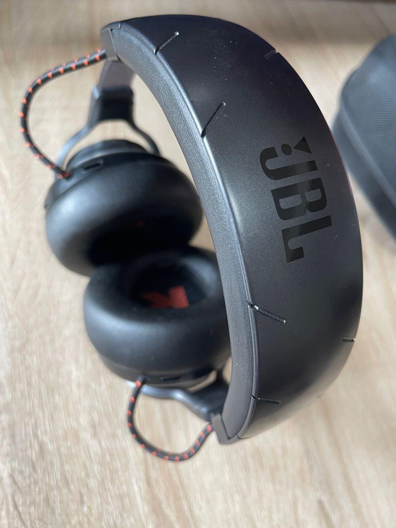 JBL Quantum 800 (Category: Headphones & Headsets) located in Quezon City. Submitted by ahgirltrend (Listing ID 1177669237, Image 2). Description: JBL Quantum 800 - Wireless Over-Ear Performance Gaming Headset with Active Noise Cancelling and Bluetooth 5.0 - Black With free Protective Case Bag.