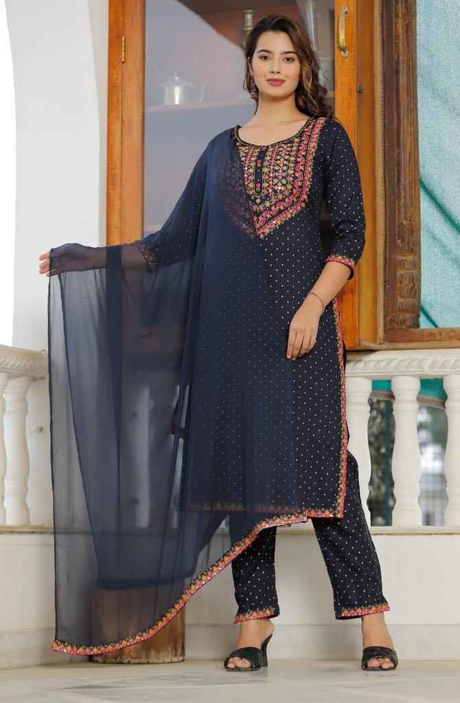 Punjabi shop kurta set