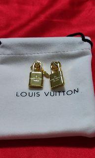 LV Lock and Keys Set 318, Women's Fashion, Bags & Wallets, Purses & Pouches  on Carousell