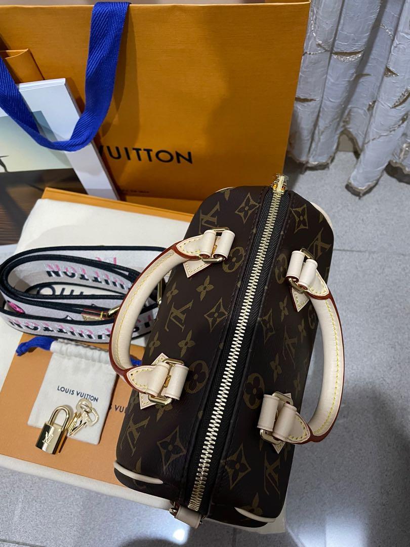 Let's unbox my Louis Vuitton Speedy Bandoulière 20 ✨ #luxurytiktok #ba