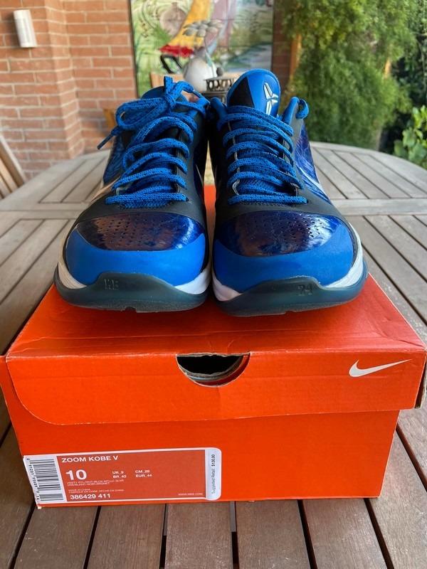 kobe v size 10