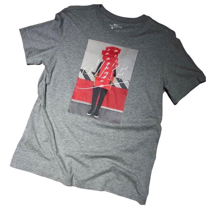 Nike shirt with shoe boxes sales
