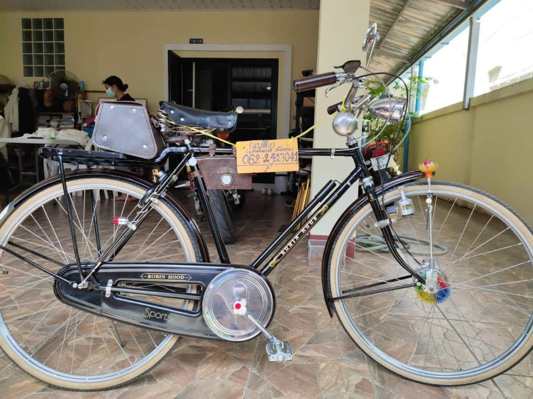 Vintage robin hood cheap bicycle