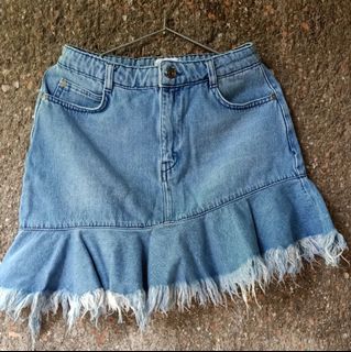 (Category: ) located in . Submitted by prelovedbybibee (Listing ID 1177800808, Image 1). Description: .