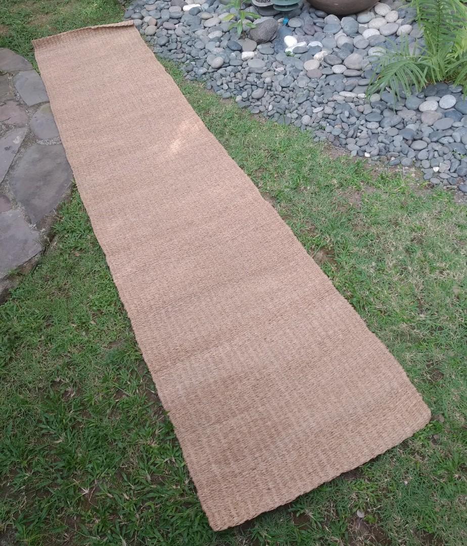 Rustic Handwoven Abaca Mat (Category: Carpets, Mats & Flooring) located in Manila. Submitted by bees_knees (Listing ID 1177760516, Image 1). Description: Size: 100"x23".
