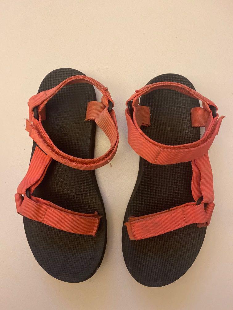 teva sandals with heels
