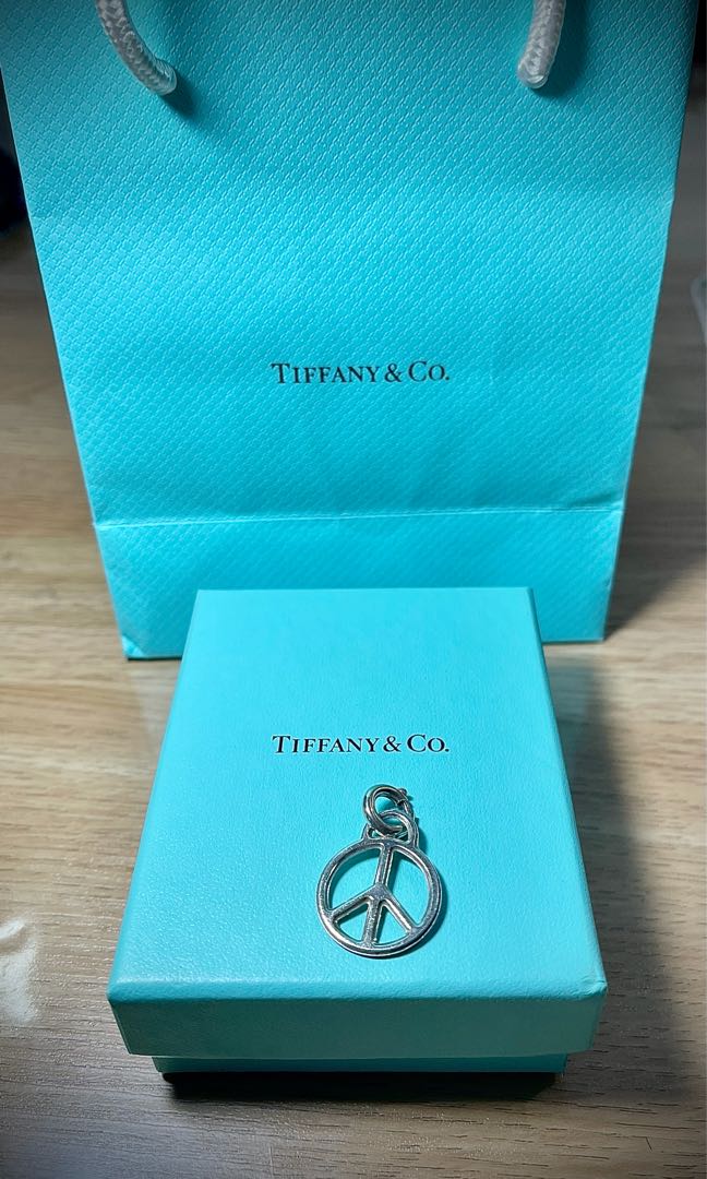 Tiffany \u0026 Co silver peace charm, Luxury 