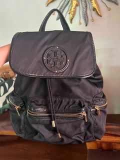 (Category: ) located in . Submitted by decluttering_cavite18 (Listing ID 1177701028, Image 1). Description: .