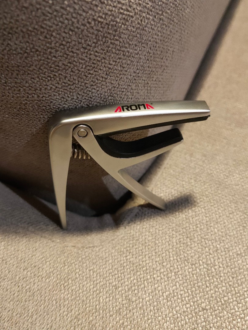 Ukulele Capo Aroma, Hobbies & Toys, Music & Media, Music Accessories on