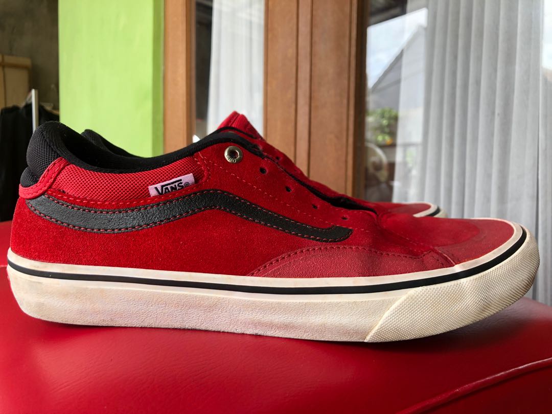 Vans Tnt Trujillo Advanced Racing Red, Fesyen Pria, Sepatu , Sneakers Di  Carousell