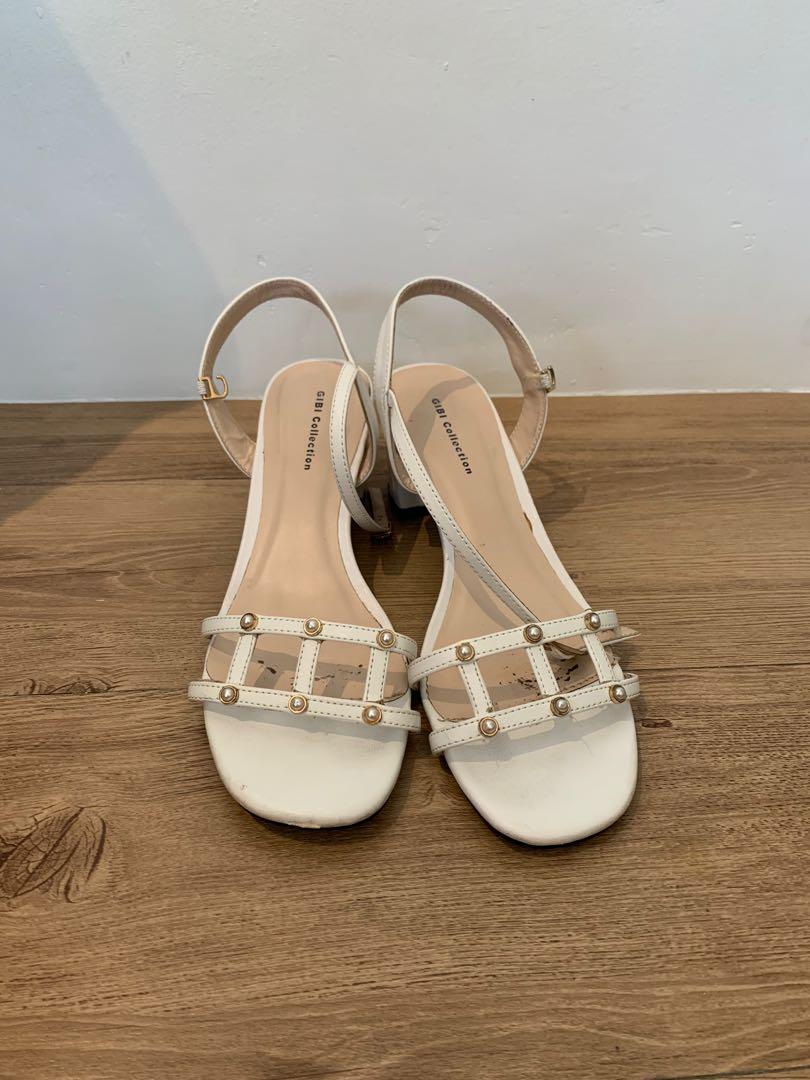 White GIBI Sandals Size 8, Women's Fashion, Footwear, Sandals on Carousell