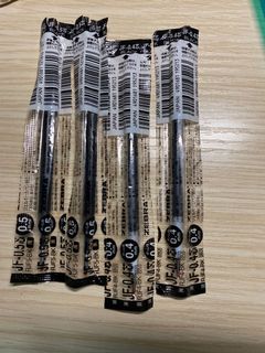 （分類：）位於 。 由 uayh.c 提交（商品編號 1177767362，圖片 1）。簡介： 。