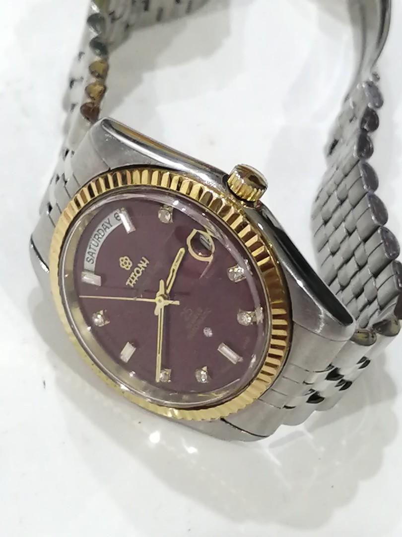 1402 Titoni Cosmo King 737 360 Automatic