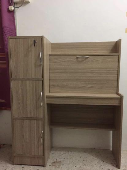 Study almari on sale