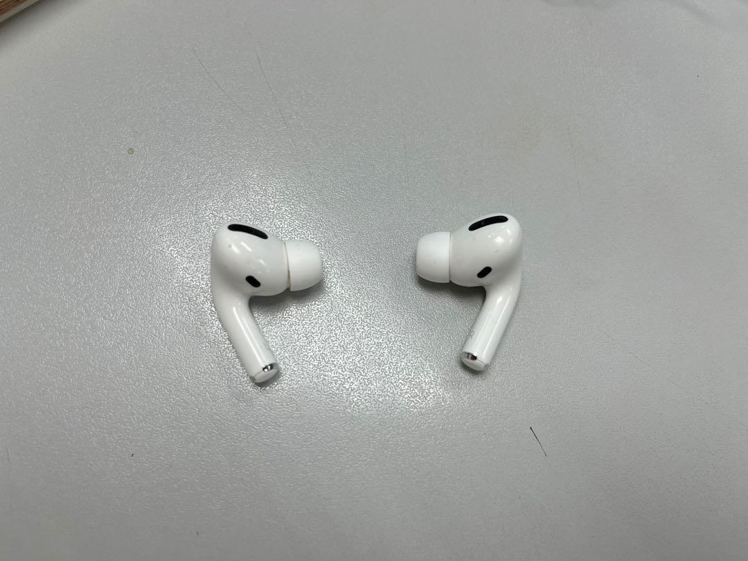 Apple AirPods Pro 左耳右耳, 音響器材, 頭戴式/罩耳式耳機- Carousell