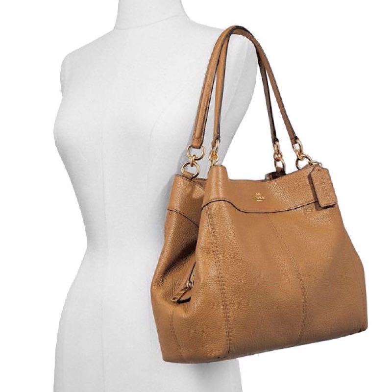 Coach lexy 2025 shoulder bag price
