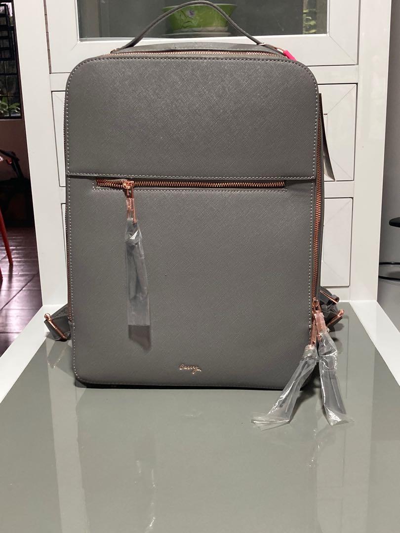 Casery london shop backpack review