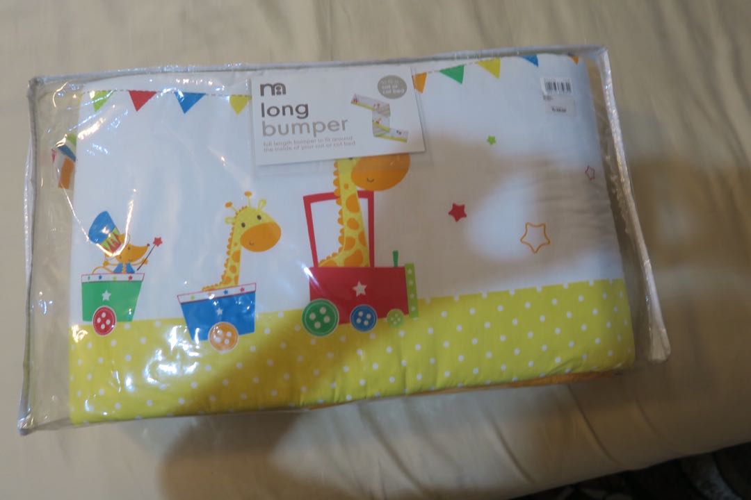 ( New ) cot crib Bumper mothercare / long bumper / bumper bed
