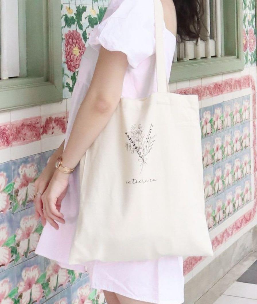 Canvas tote bag brand discount