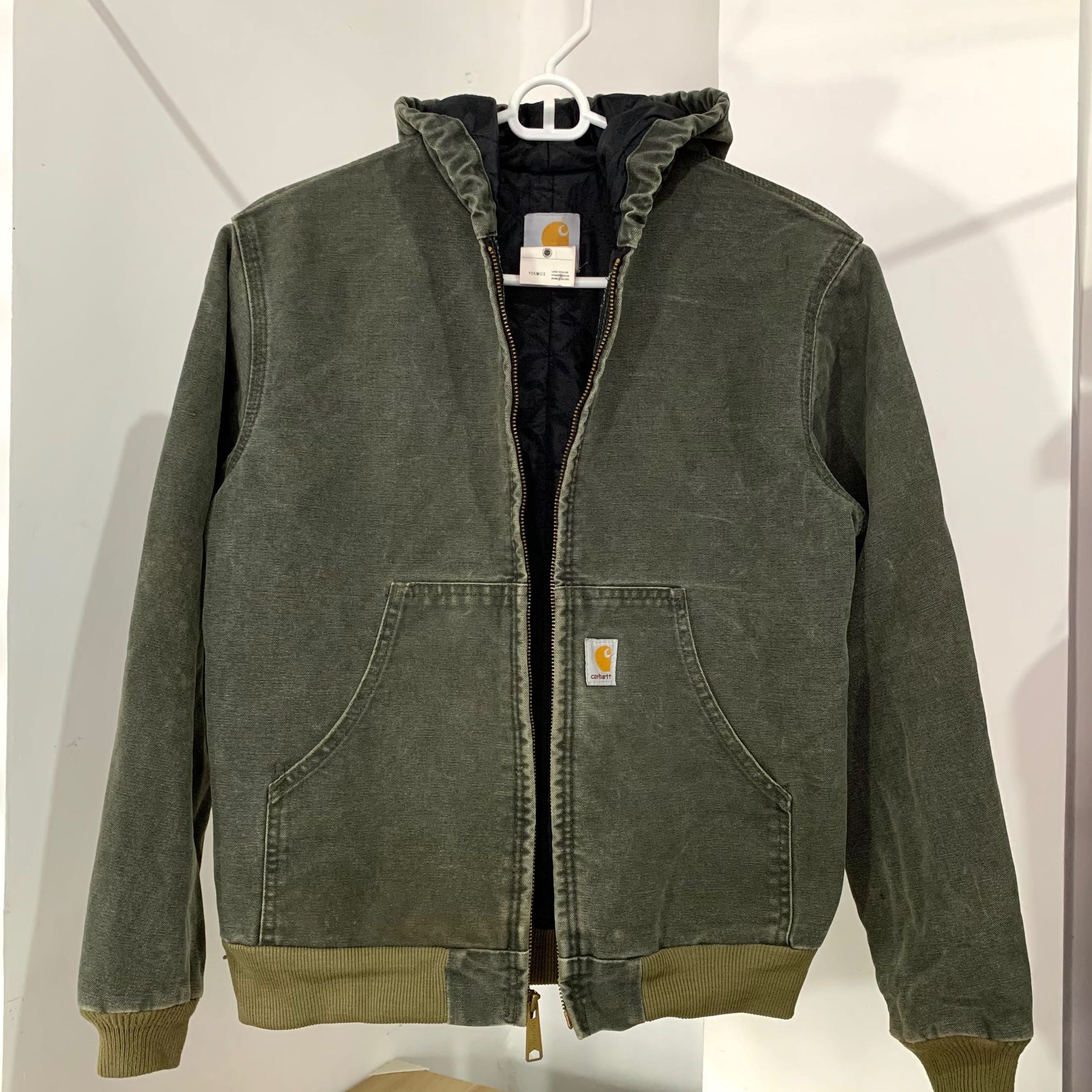 moss green carhartt jacket