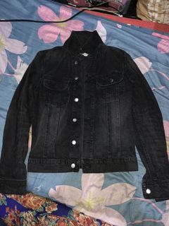 (Category: ) located in . Submitted by DJcollections (Listing ID 1177954058, Image 1). Description: .