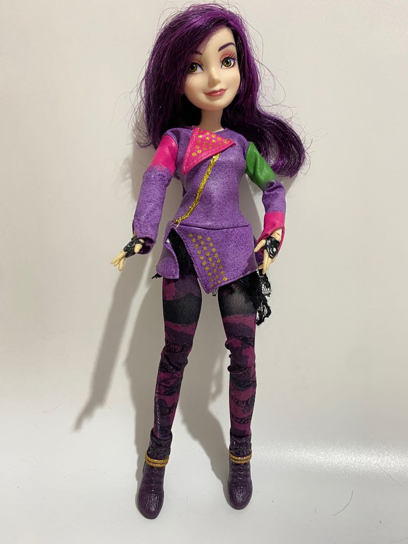 Disney Descendants, Hobbies & Toys, Toys & Games on Carousell